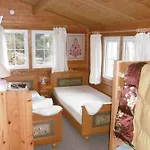 Blockhaus Fuer Fuenf Personen By Interhome