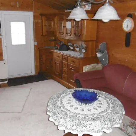 Blockhaus Fuer Fuenf Personen By Interhome Sudwalde