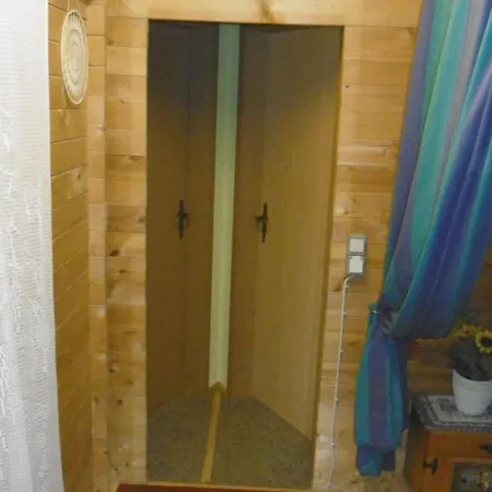 Blockhaus Fuer Fuenf Personen By Interhome *